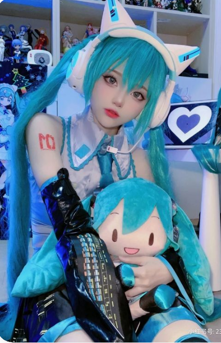 Watchers Özel Cosplay Anket